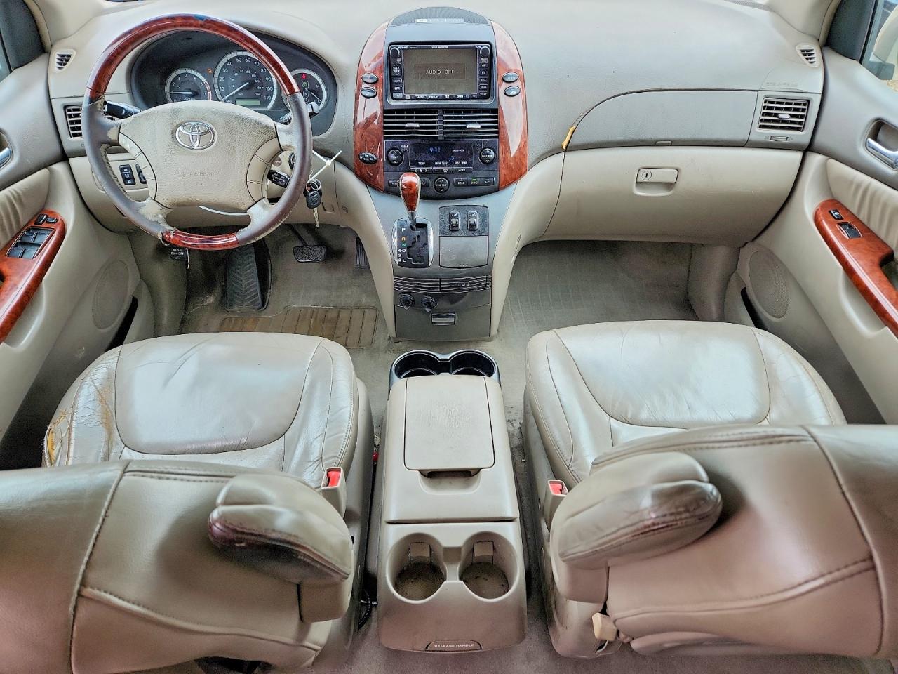 2004 TOYOTA SIENNA XLE LIMITED 7 PASSENGER photo 15