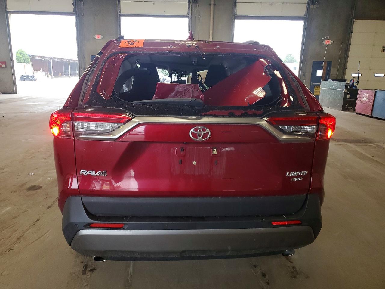 2019 TOYOTA RAV4 LIMITED photo 11