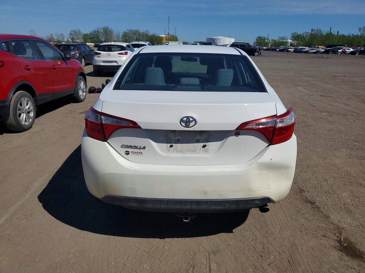 2015 TOYOTA COROLLA L photo 11