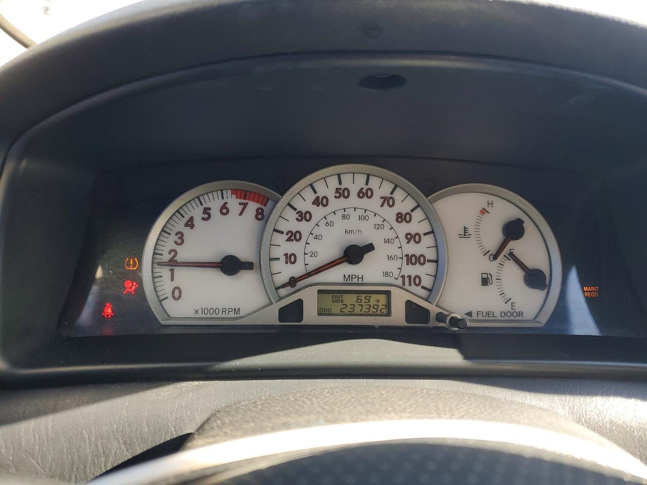 2005 TOYOTA COROLLA S photo 9