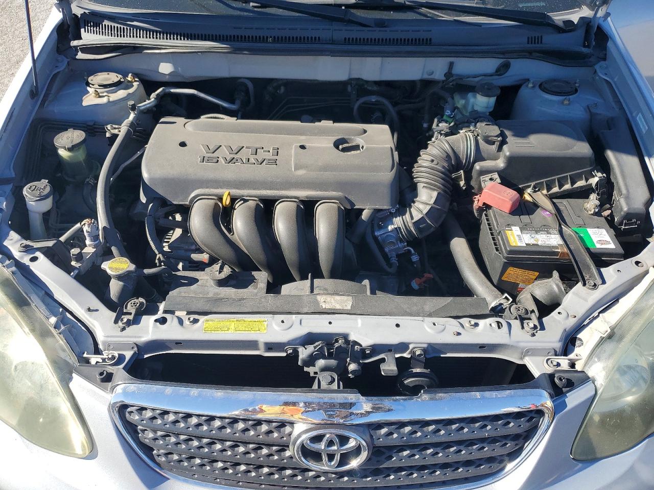 2005 TOYOTA COROLLA S photo 11