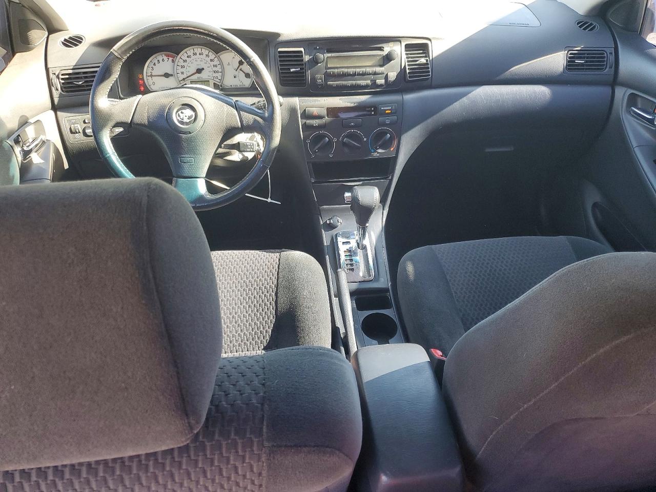 2005 TOYOTA COROLLA S photo 8