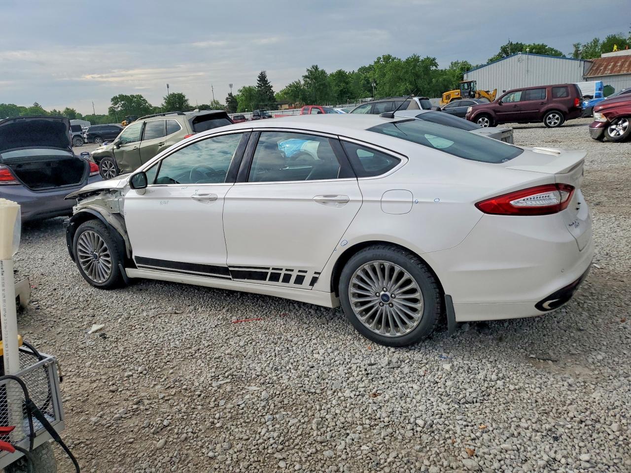 2016 FORD FUSION TITANIUM photo 2
