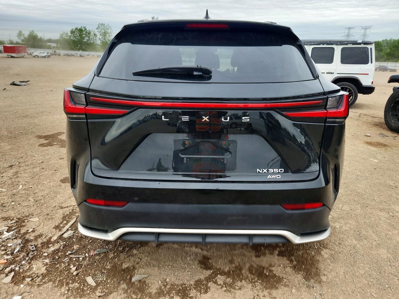 2023 LEXUS NX 350 photo 11