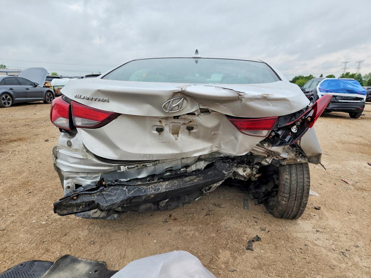 2015 HYUNDAI ELANTRA SE photo 16