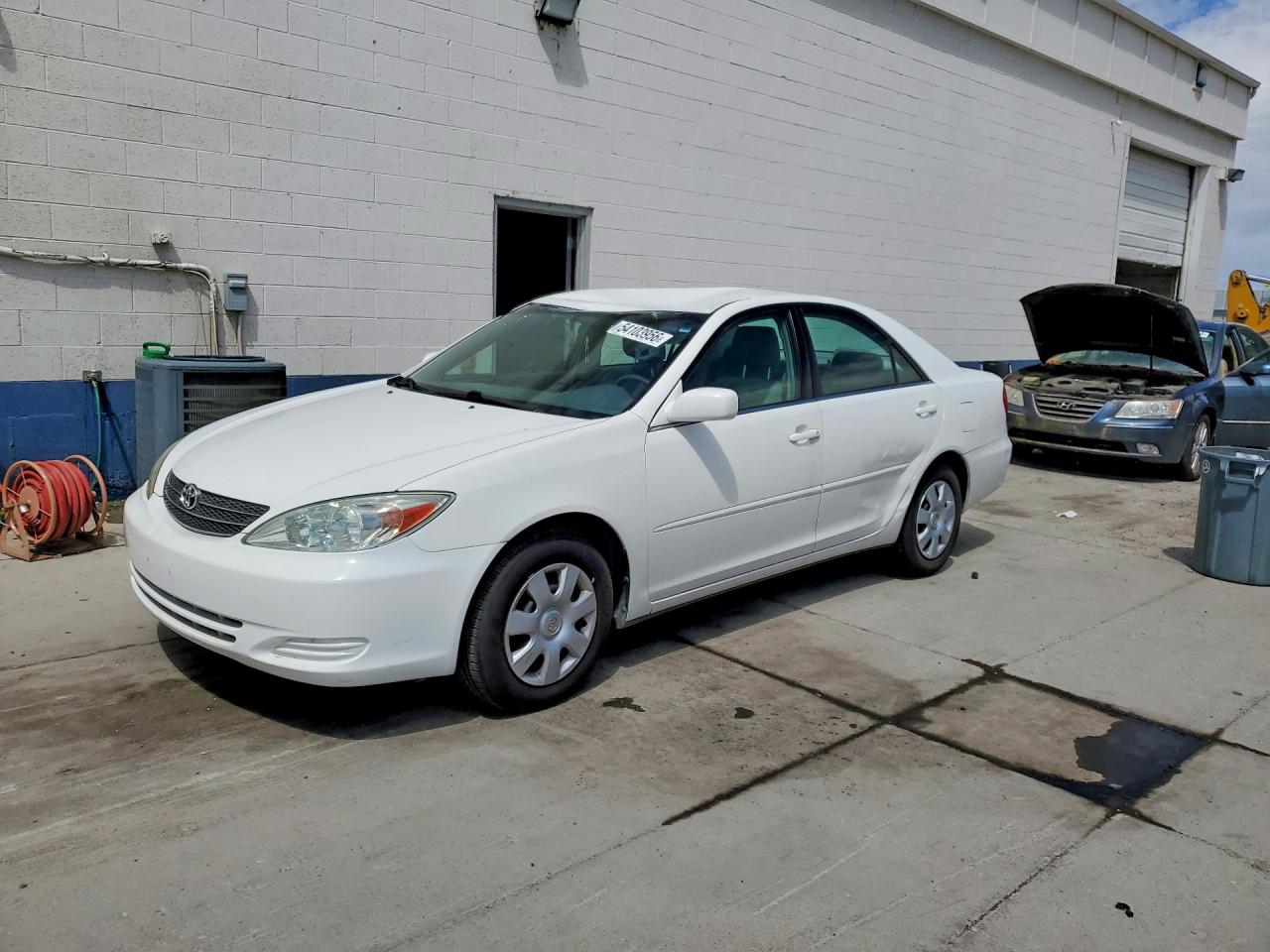 2004 TOYOTA CAMRY