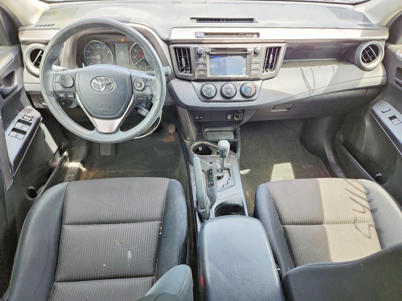 2017 TOYOTA RAV4 LE photo 15