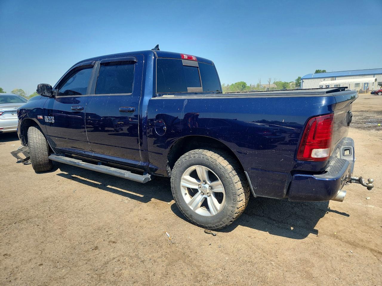 2013 RAM 1500 SPORT photo 2
