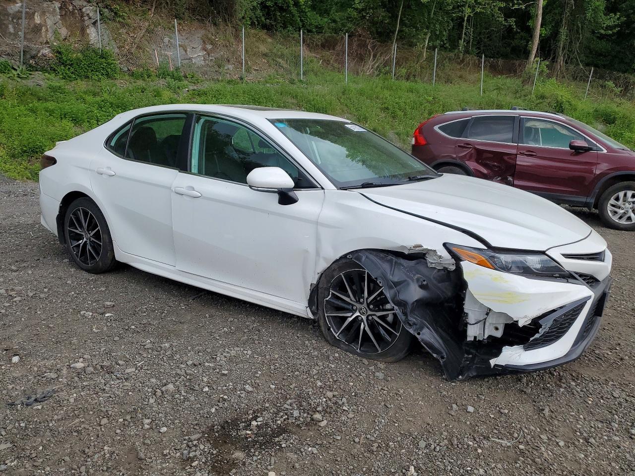 2023 TOYOTA CAMRY SE photo 4