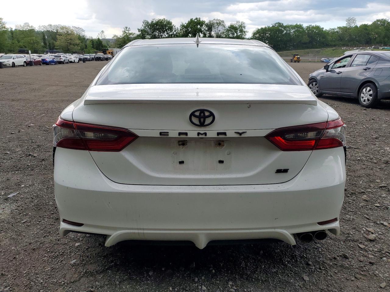 2023 TOYOTA CAMRY SE photo 6