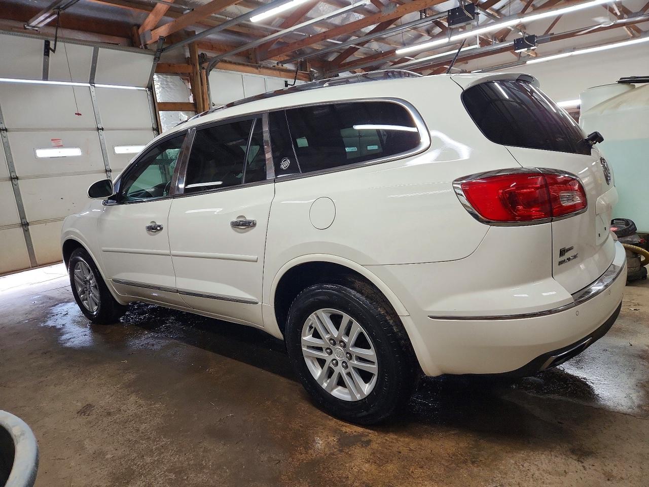 2015 BUICK ENCLAVE photo 2