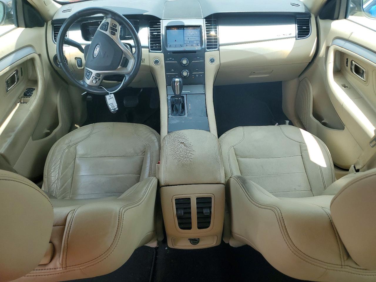 2016 FORD TAURUS SEL photo 8