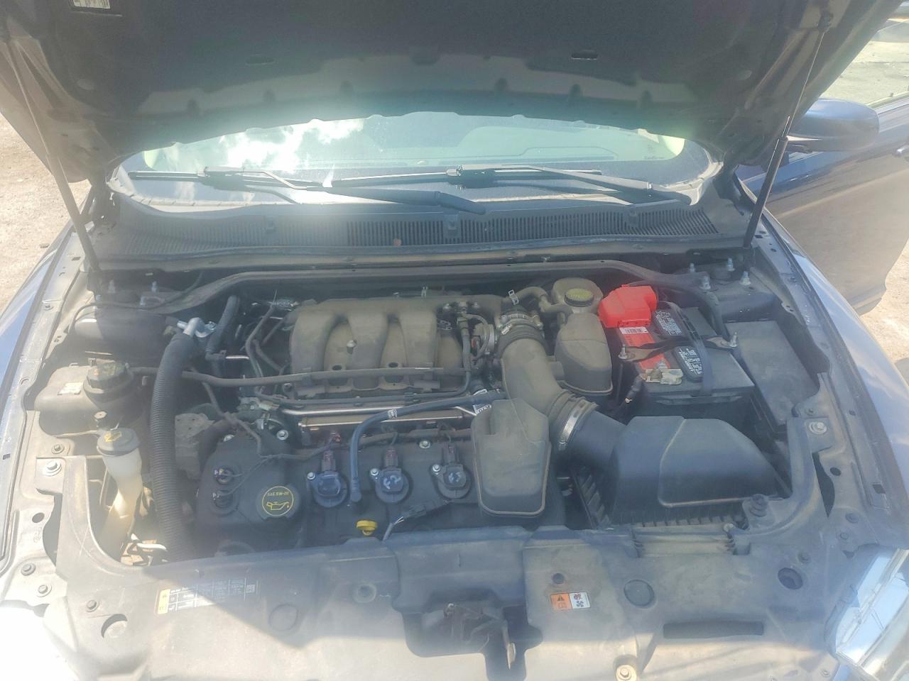 2016 FORD TAURUS SEL photo 11