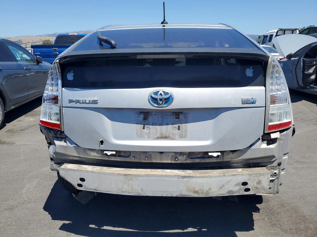 2010 TOYOTA PRIUS II photo 11