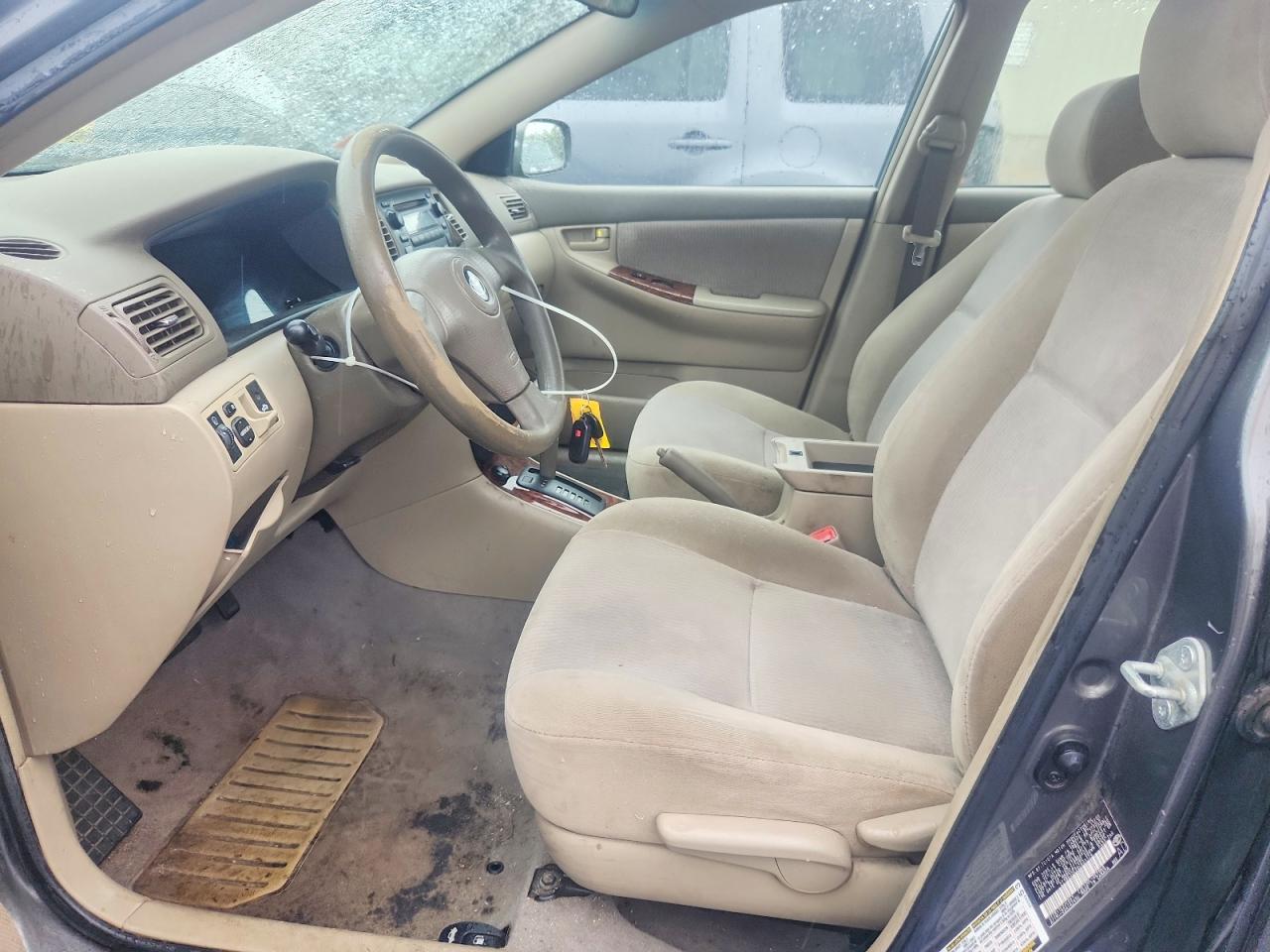 2006 TOYOTA COROLLA LE photo 19