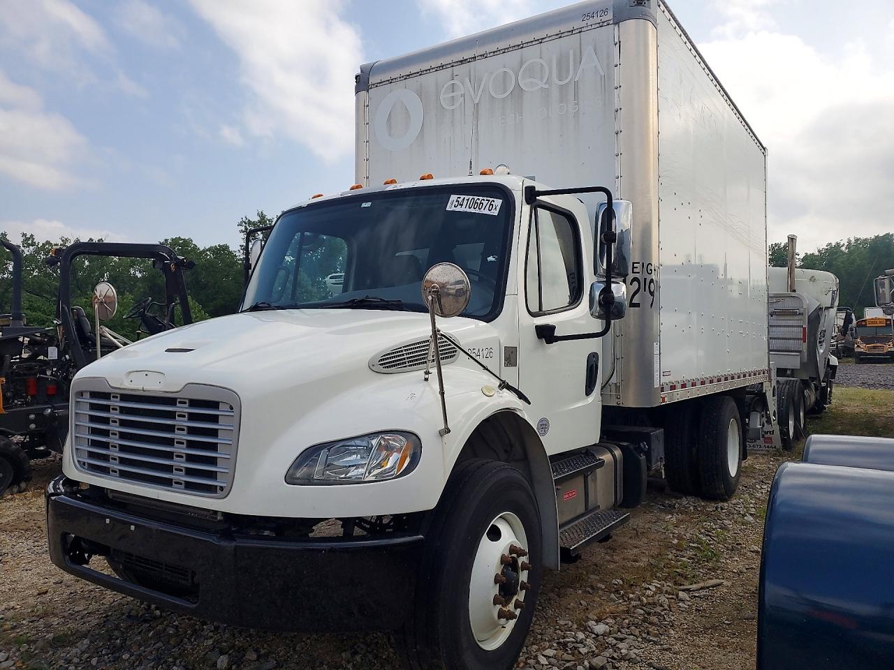 2019 FREIGHTLINER M2