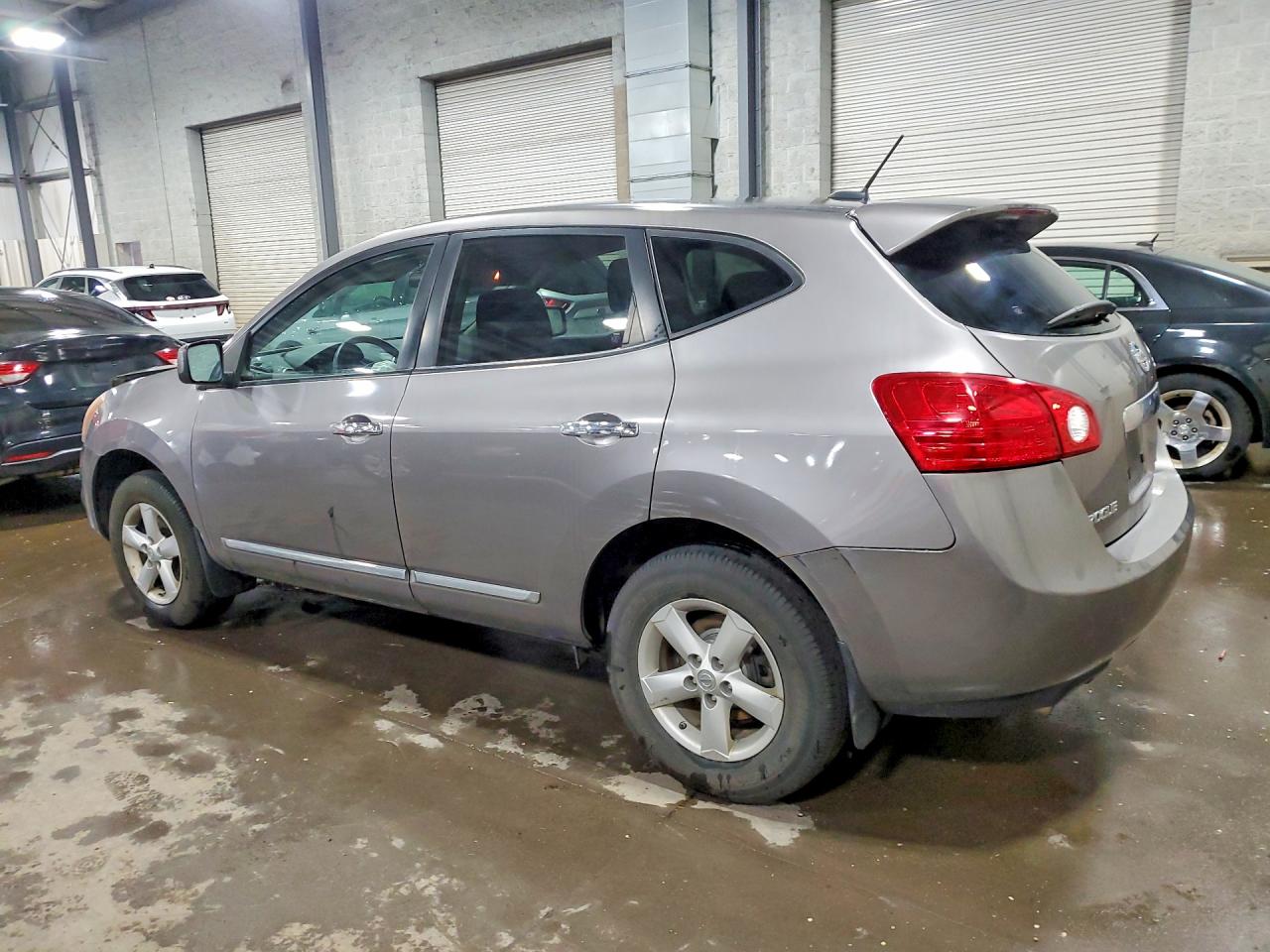 2013 NISSAN ROGUE S photo 4