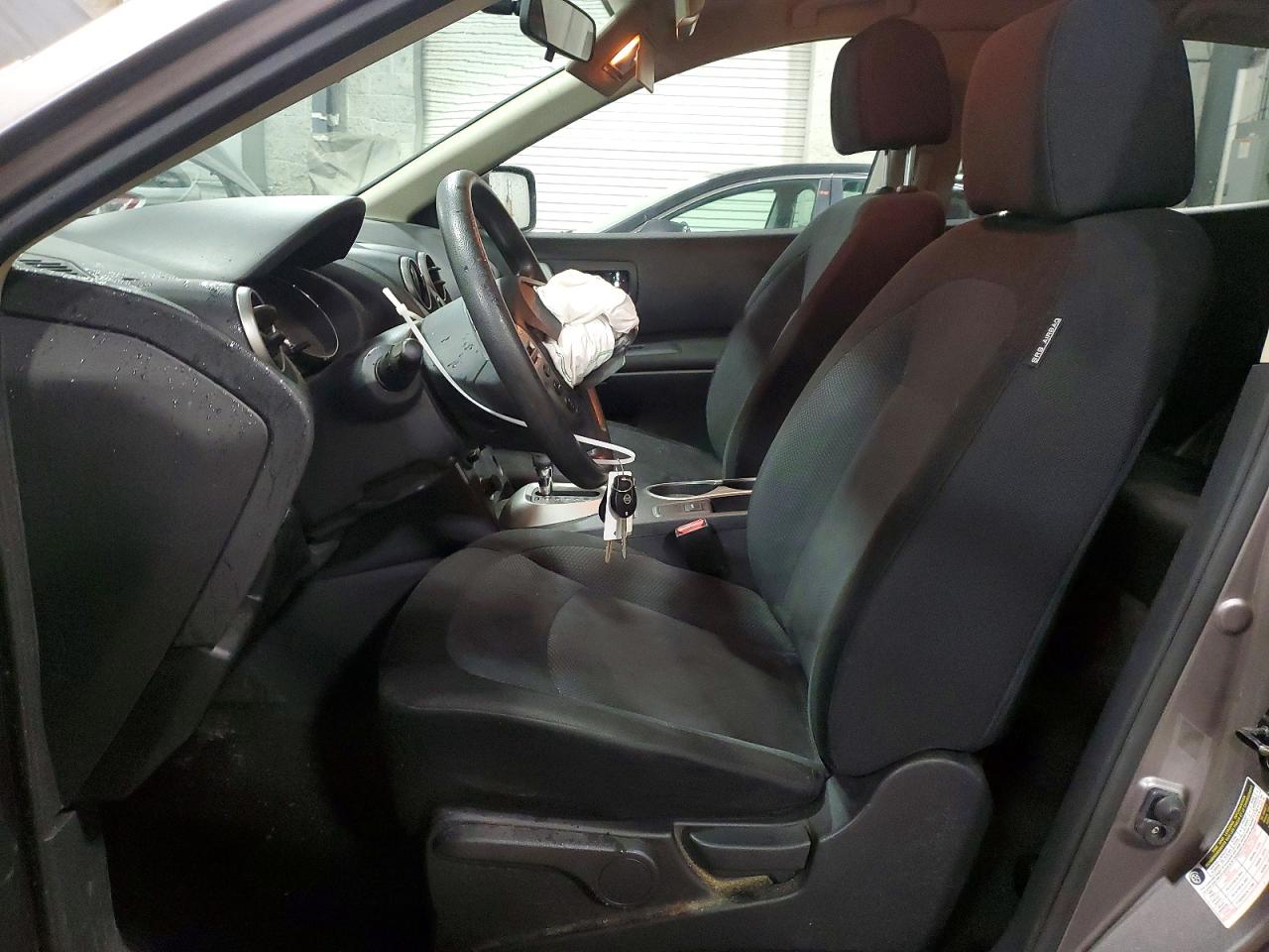 2013 NISSAN ROGUE S photo 19