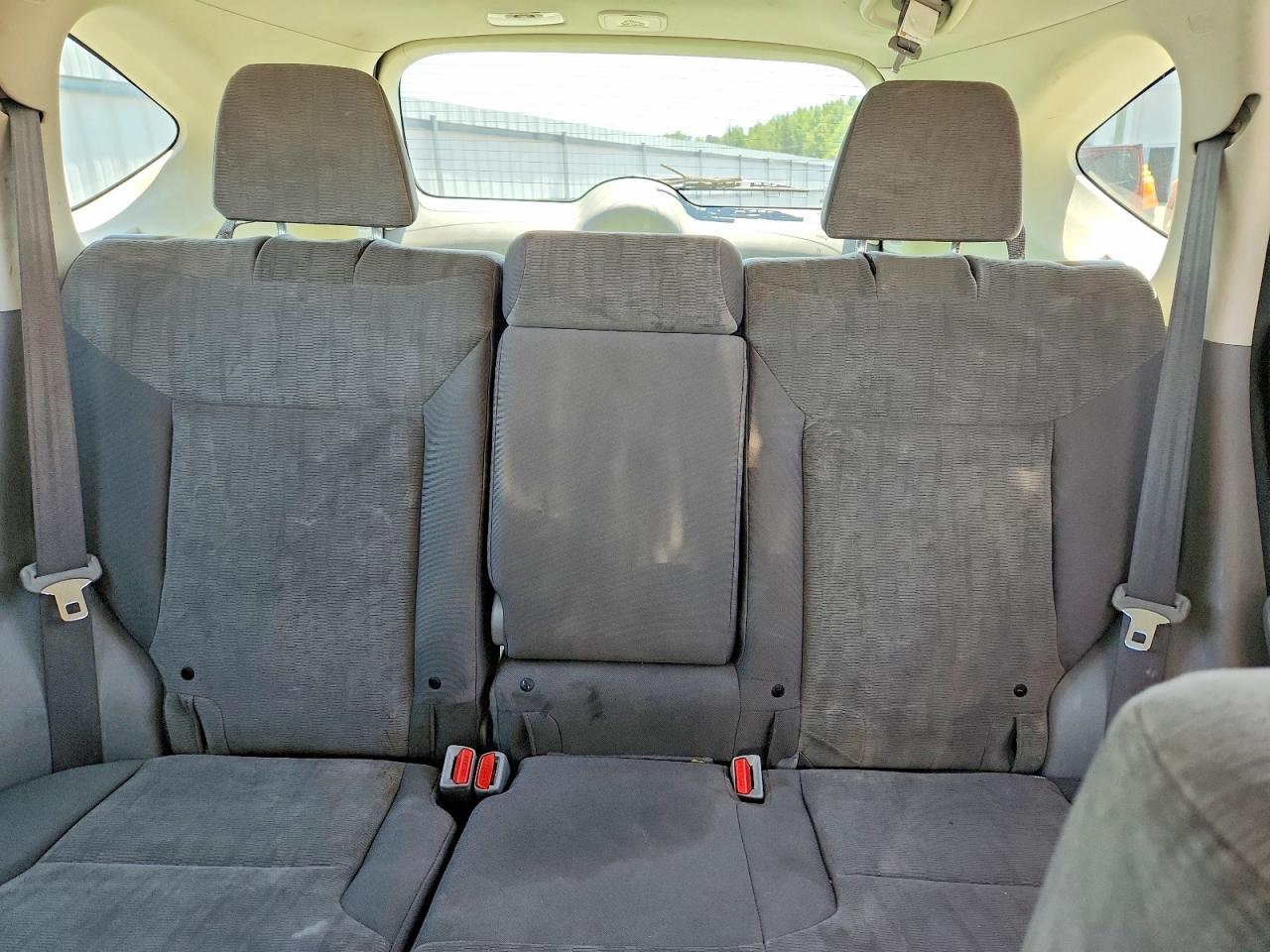 2012 HONDA CR-V LX photo 19