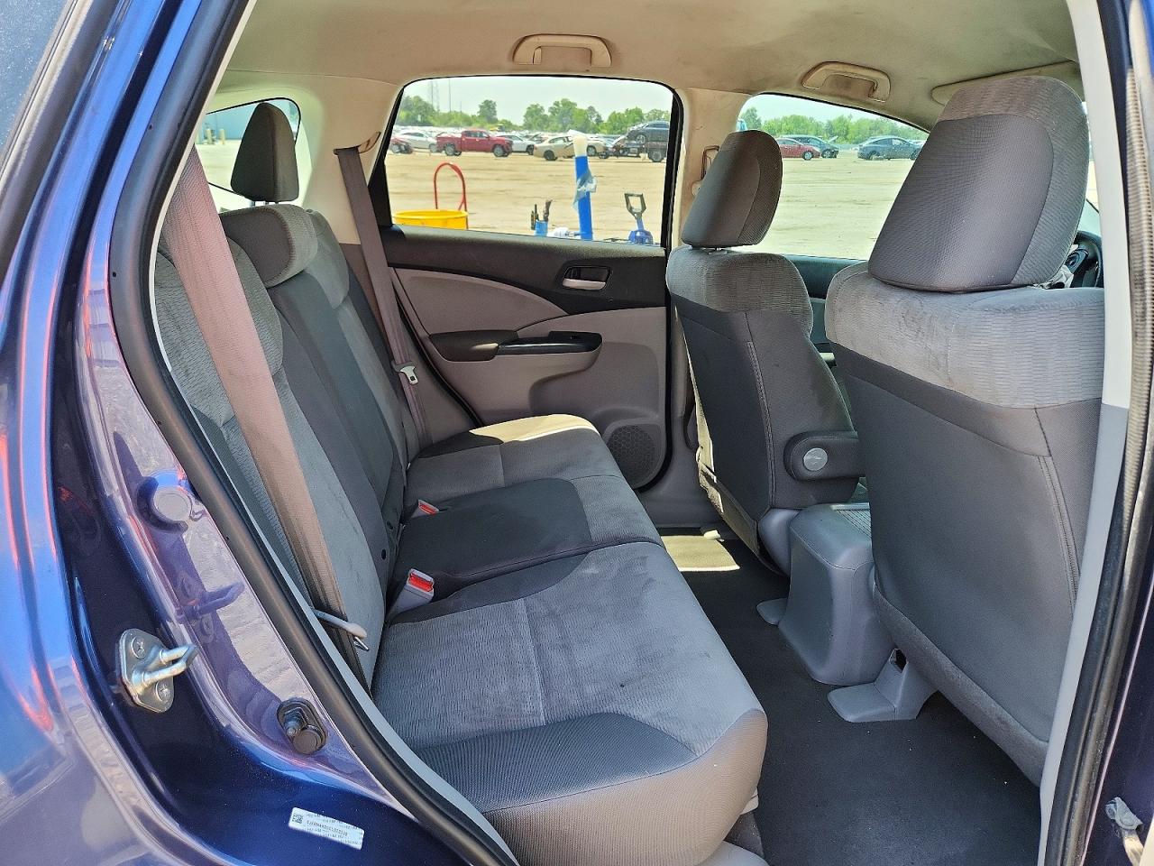 2012 HONDA CR-V LX photo 21