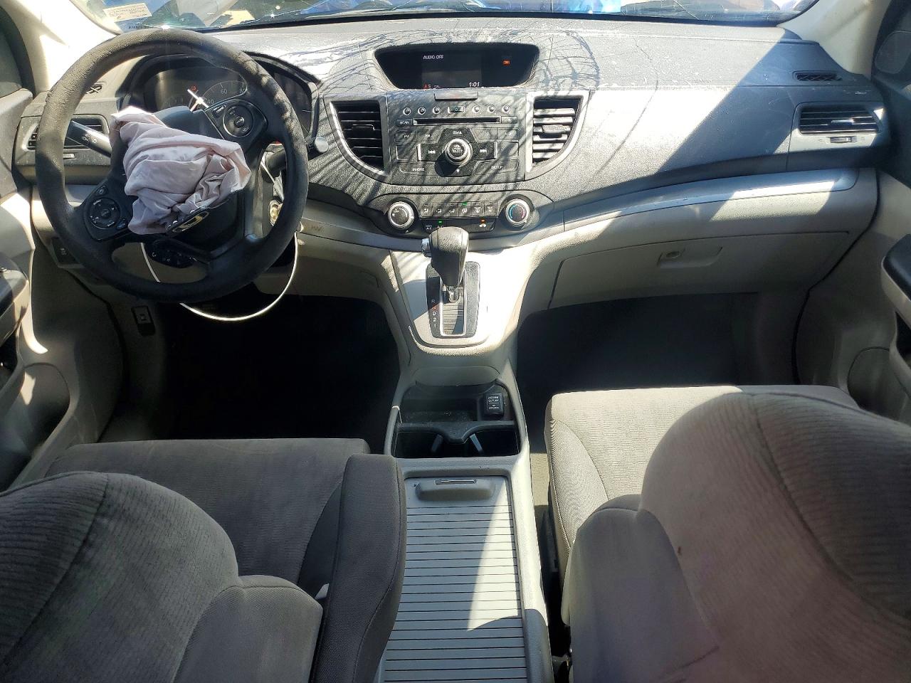 2012 HONDA CR-V LX photo 15