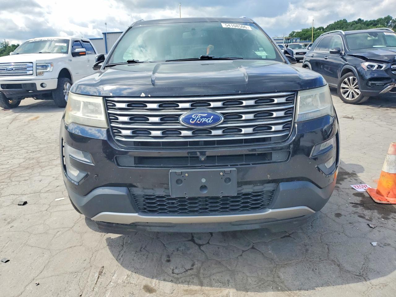 2017 FORD EXPLORER LIMITED photo 9