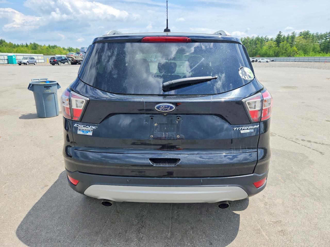 2017 FORD ESCAPE TITANIUM photo 11