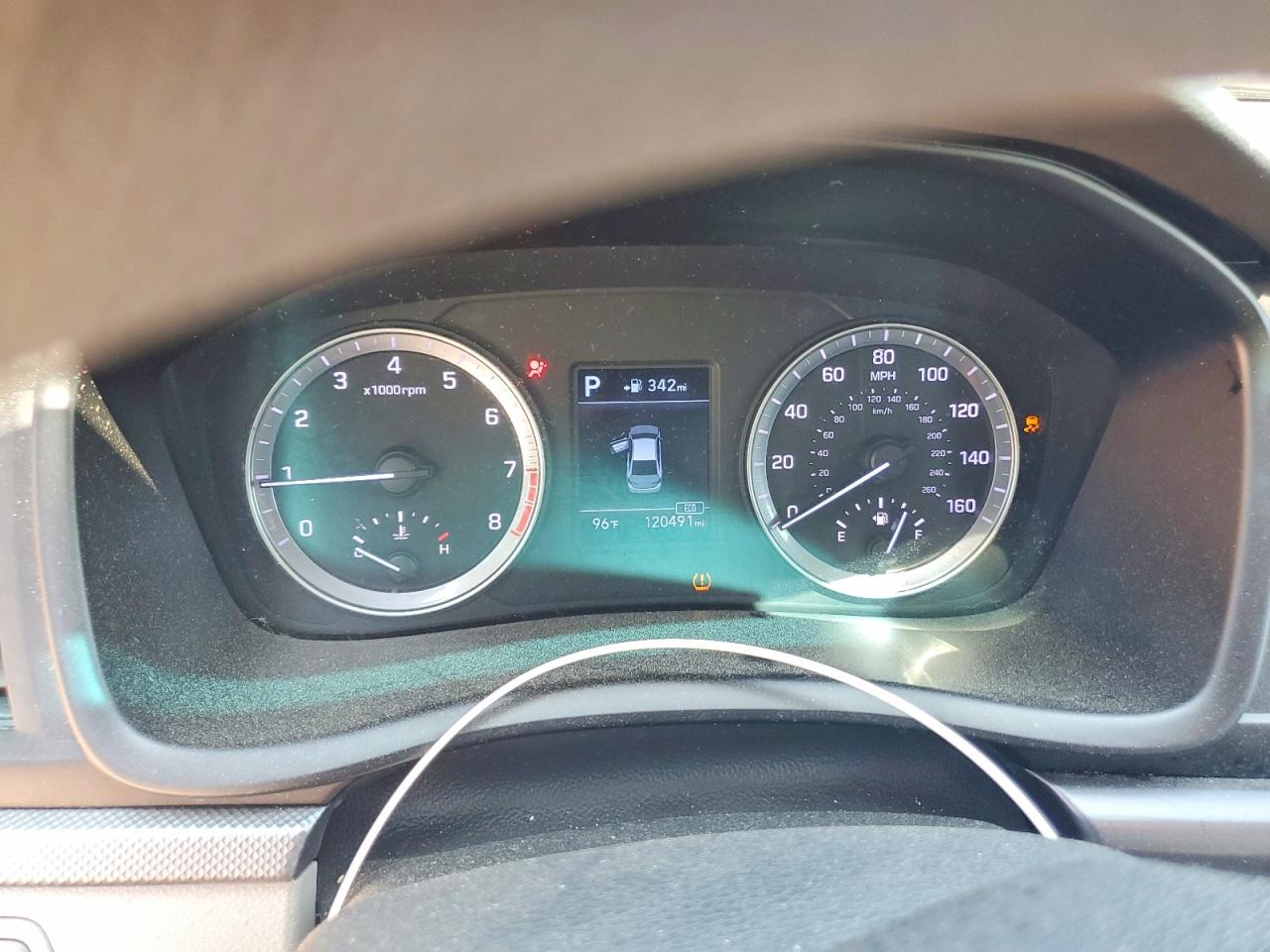 2018 HYUNDAI SONATA SE photo 9