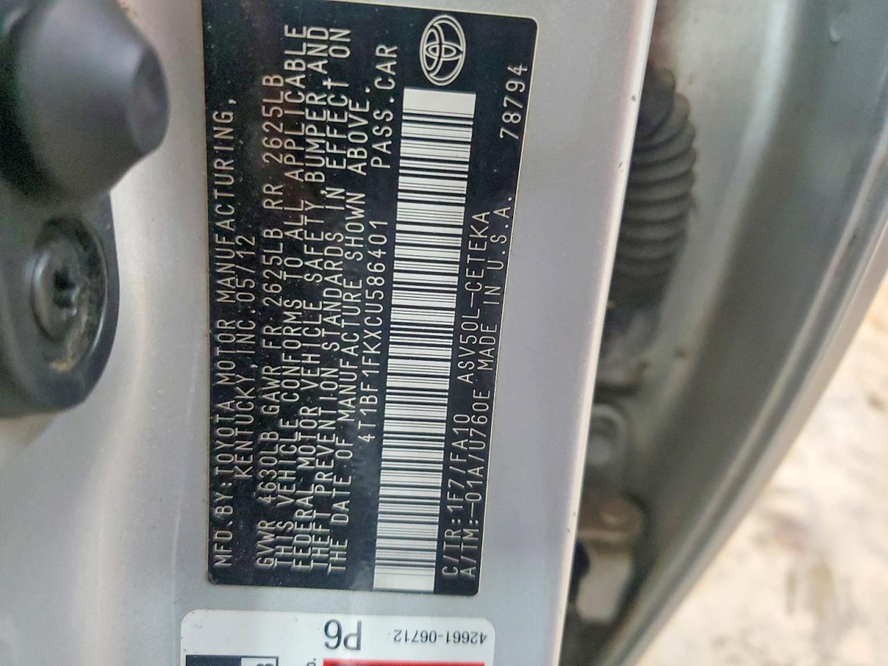 2012 TOYOTA CAMRY L photo 23