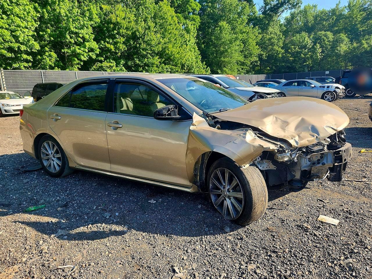 2012 TOYOTA CAMRY XLE V6 photo 7