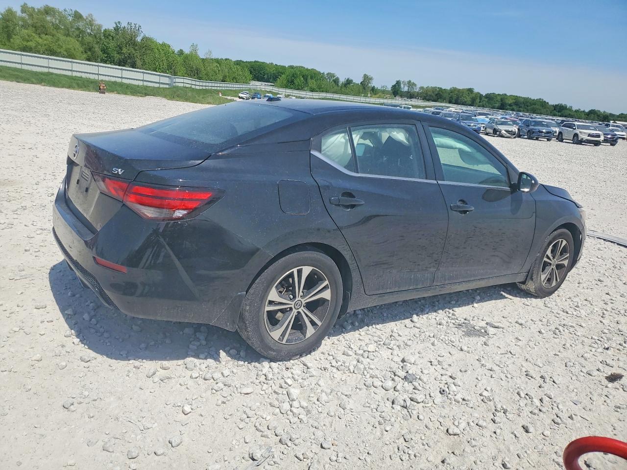 2022 NISSAN SENTRA SV photo 3
