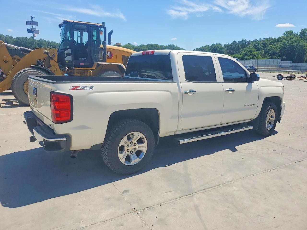 2014 CHEVROLET SILVERADO K1500 LT photo 5