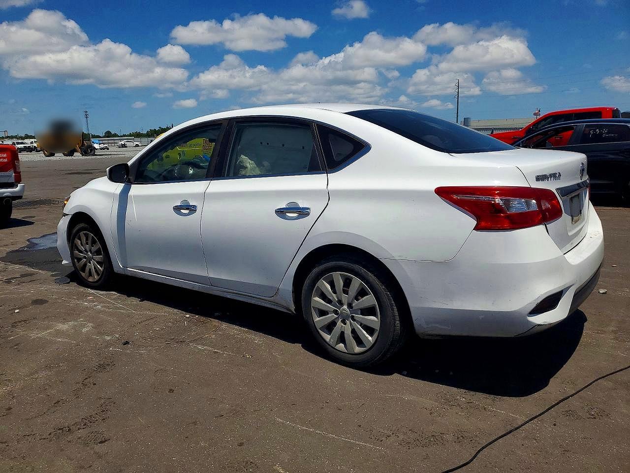 2018 NISSAN SENTRA S photo 3