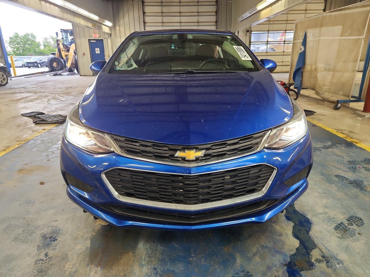 2016 CHEVROLET CRUZE LT photo 9