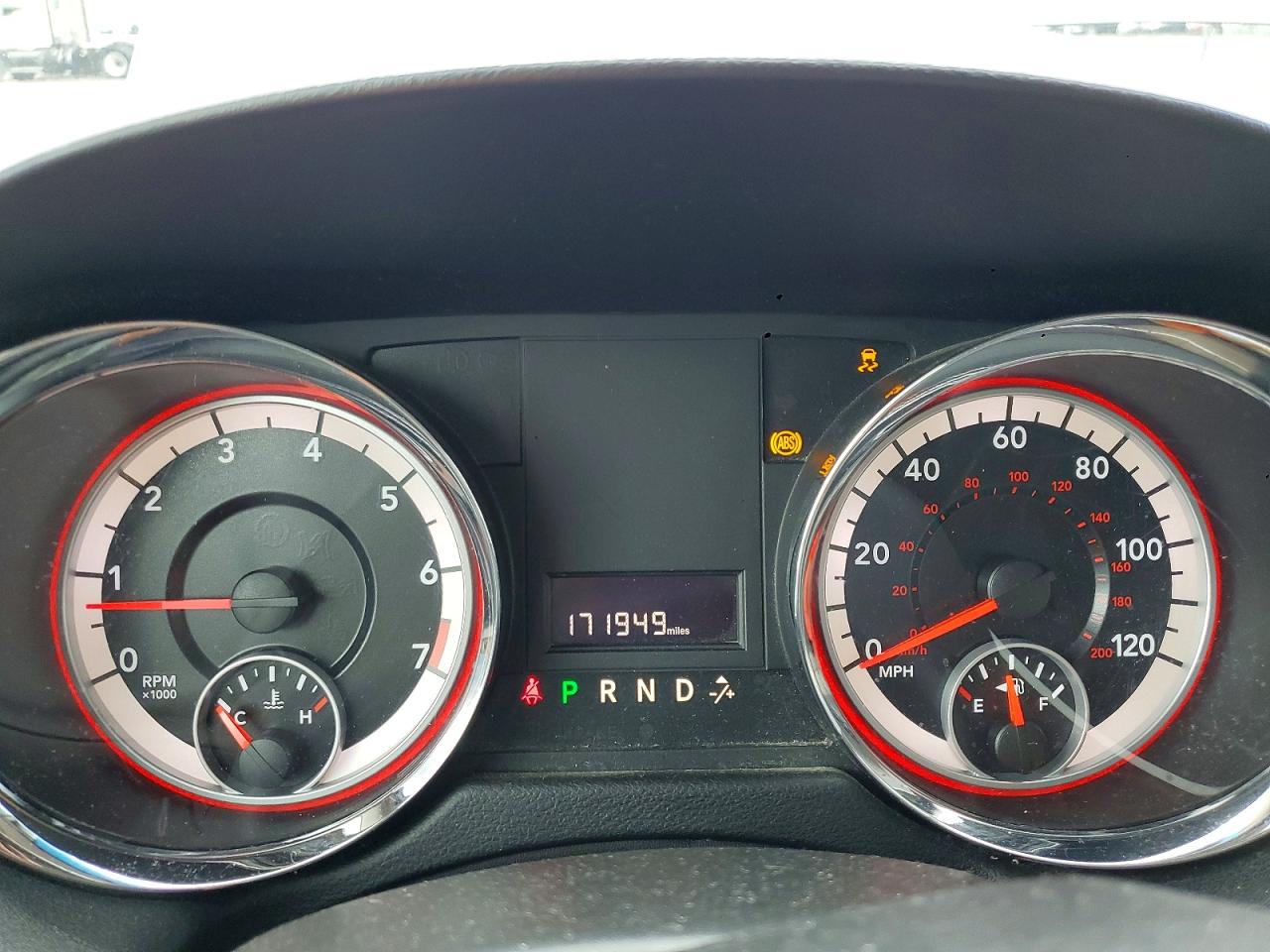 2015 DODGE GRAND CARAVAN SXT photo 9