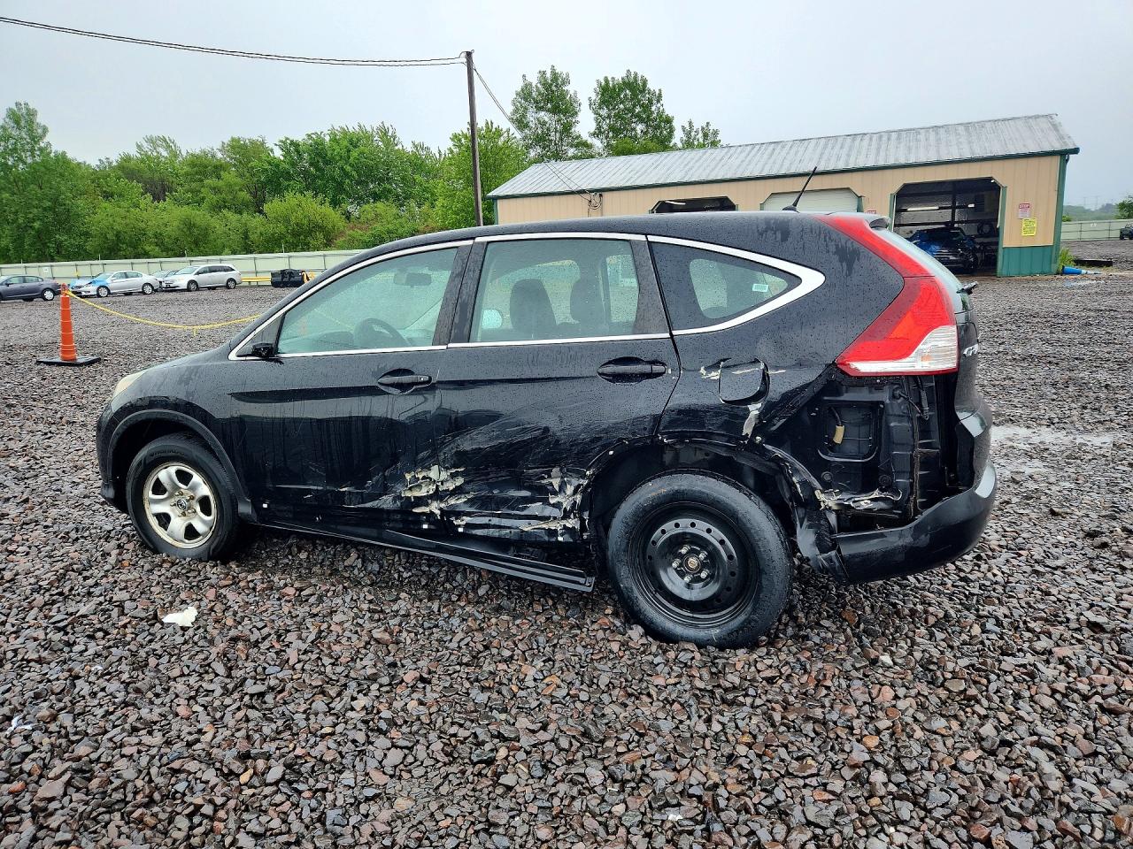2013 HONDA CR-V LX photo 3