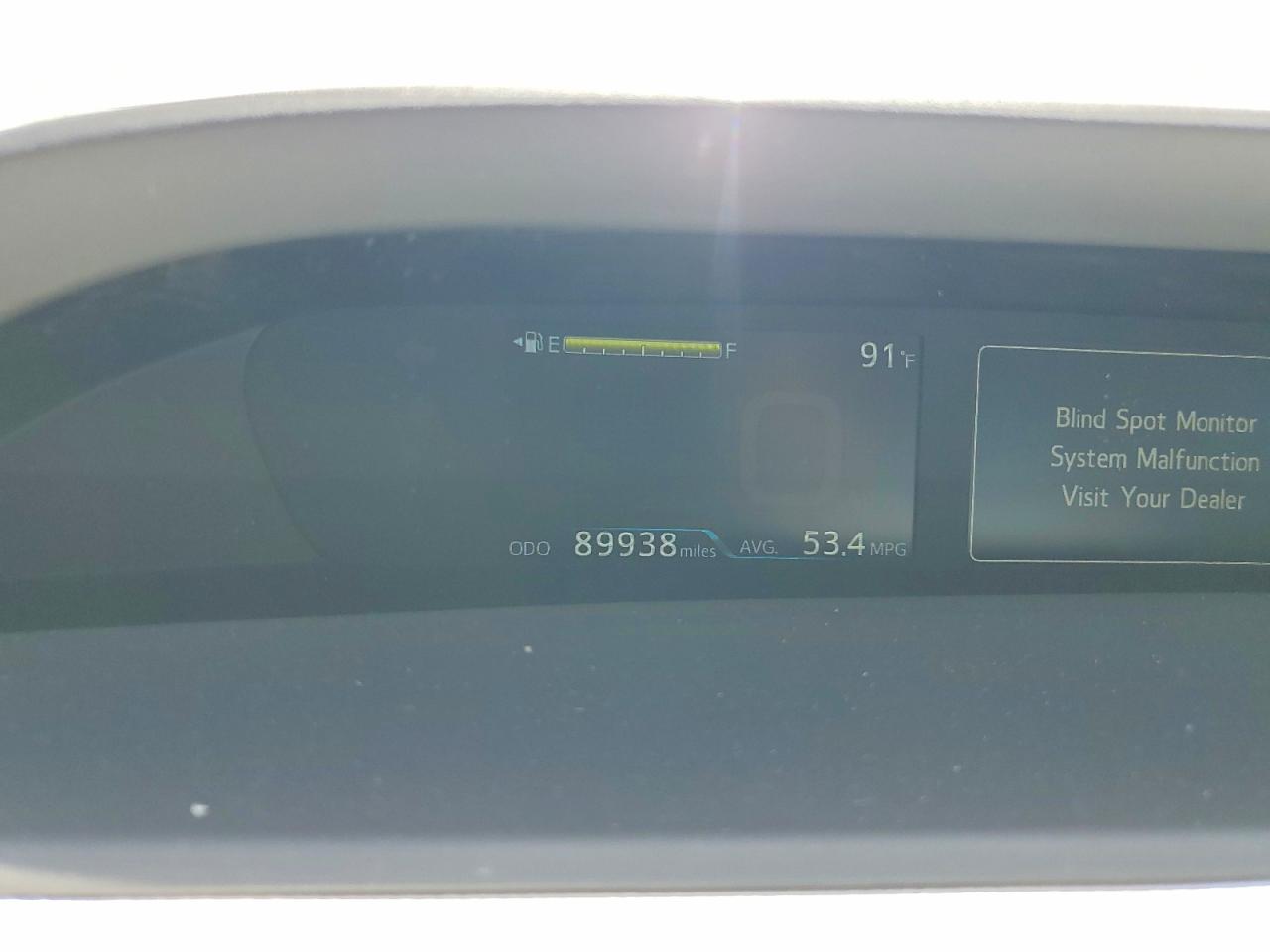 2017 TOYOTA PRIUS TWO photo 9