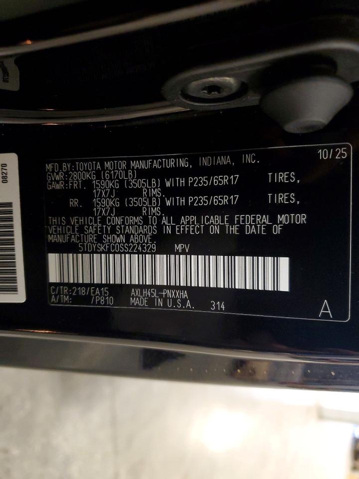 2025 TOYOTA SIENNA XLE 7-PASSENGER photo 25