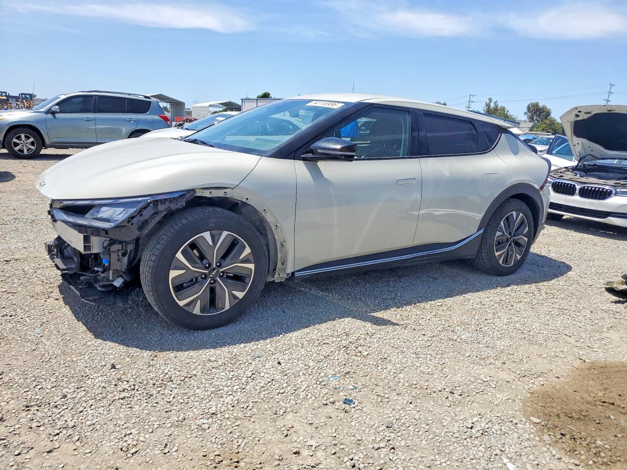 2024 KIA EV6