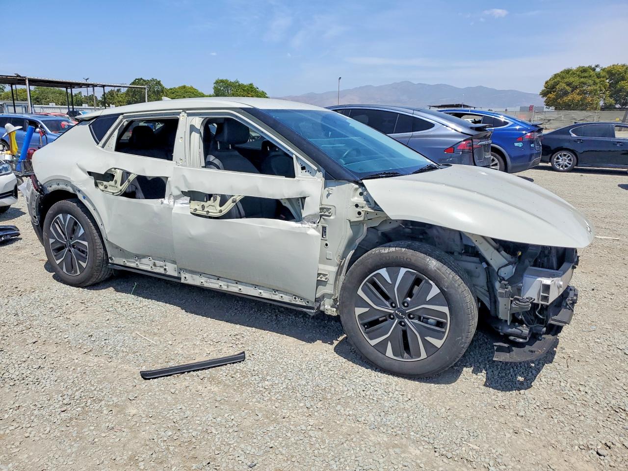 2024 KIA EV6 LIGHT LONG RANGE photo 10