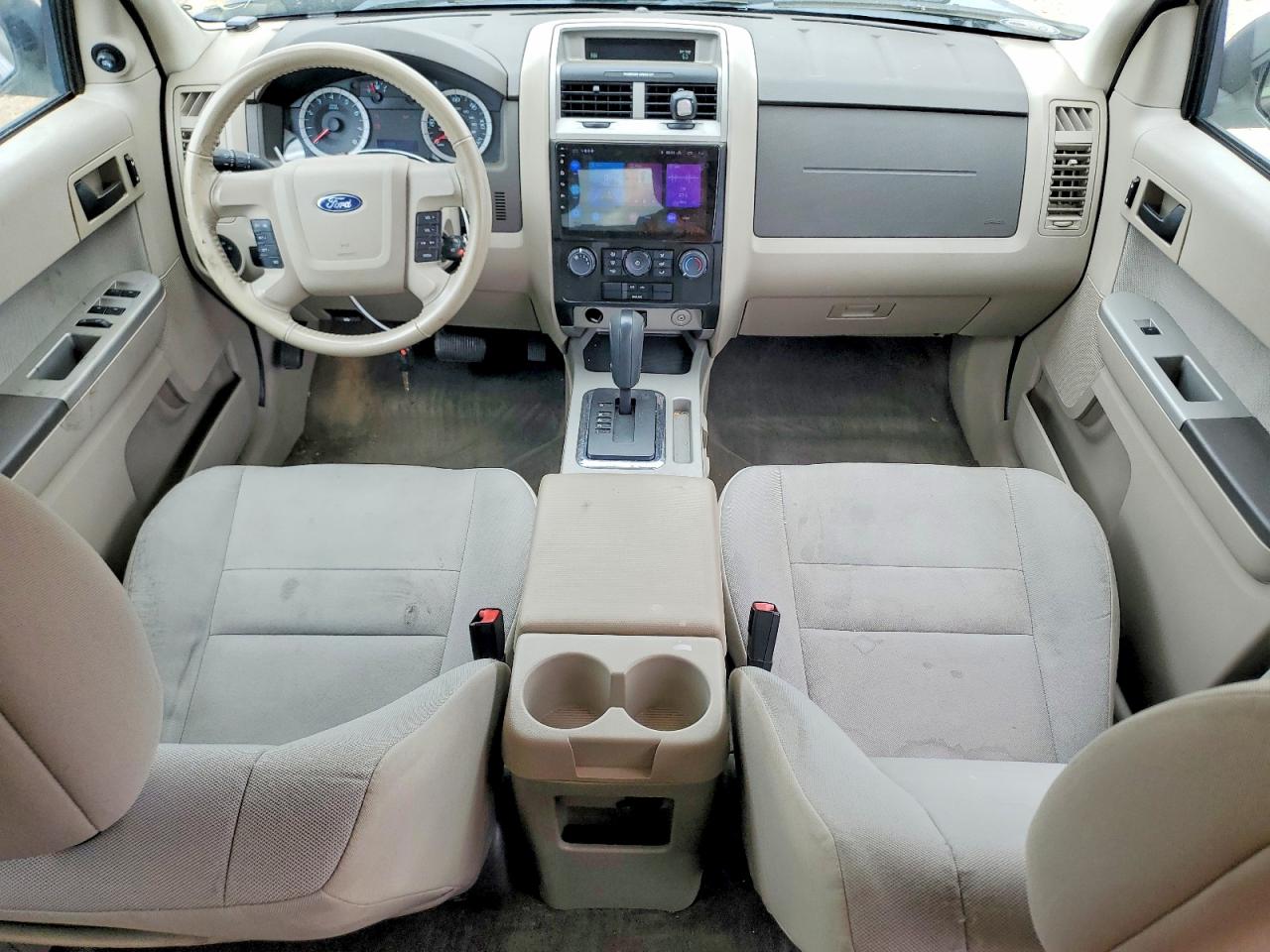 2011 FORD ESCAPE XLT photo 22