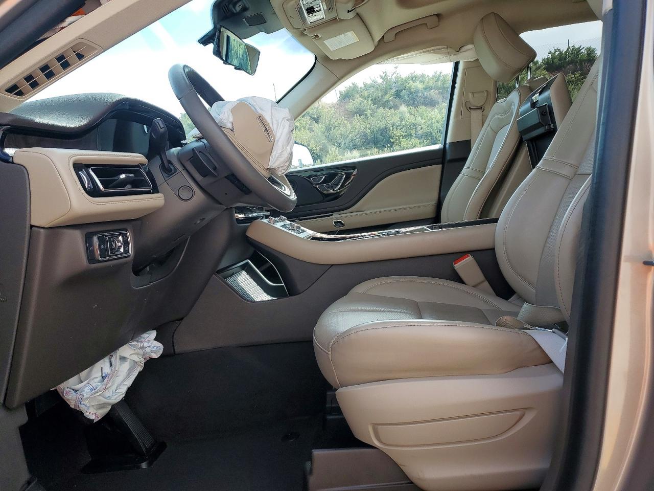 2021 LINCOLN AVIATOR RESERVE photo 19