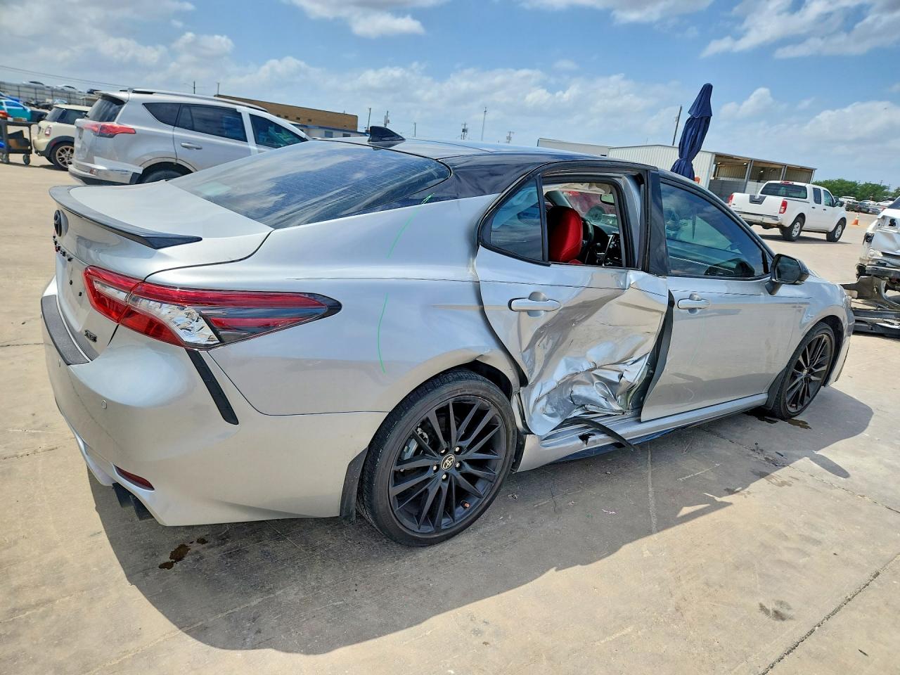 2024 TOYOTA CAMRY XSE V6 photo 5
