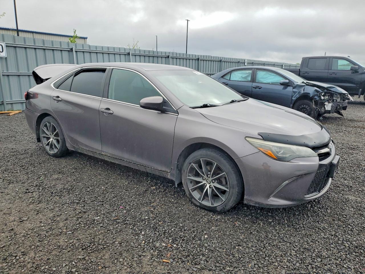 2015 TOYOTA CAMRY XLE V6 photo 10