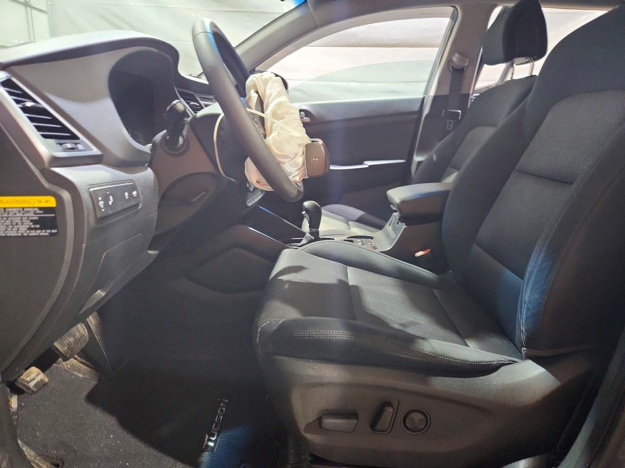 2017 HYUNDAI TUCSON SPORT photo 13