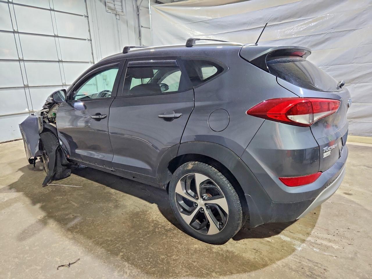 2017 HYUNDAI TUCSON SPORT photo 3