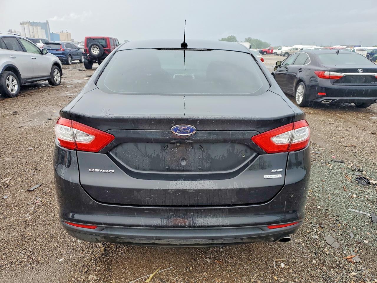 2013 FORD FUSION SE photo 16