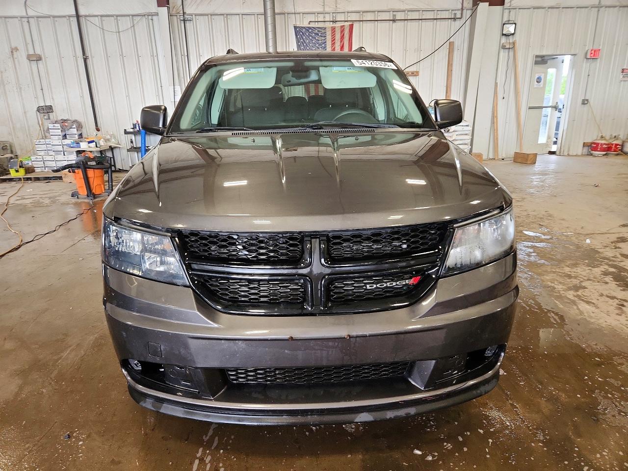 2018 DODGE JOURNEY SE photo 9