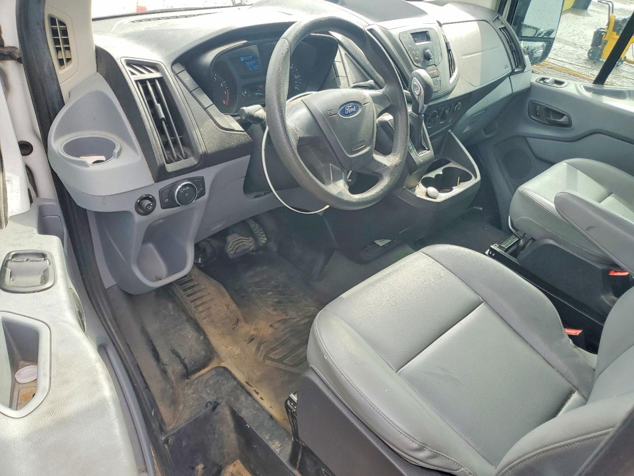 2017 FORD TRANSIT T-250 photo 15