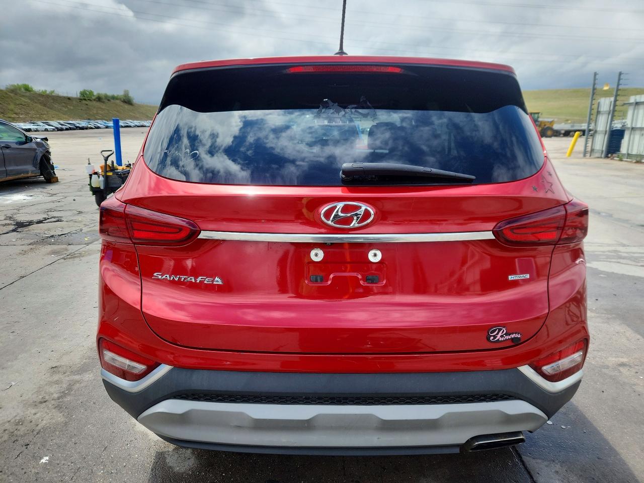 2019 HYUNDAI SANTA FE SE photo 11